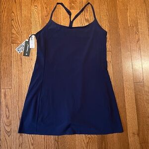 ARITZIA TNACTION MOVE SPIN TENNIS PICKLEBALL DRESS SIZE M INK NAVY COLOUR